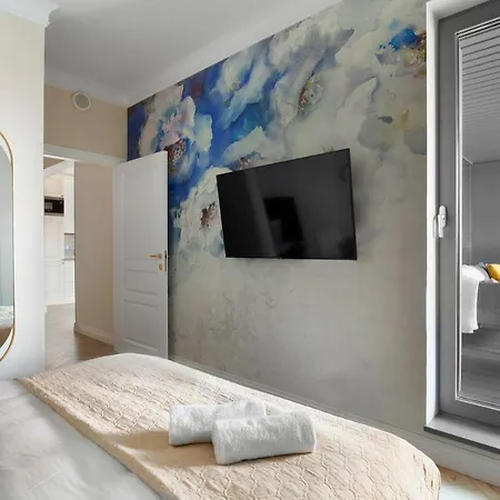 Elite Granaria The View