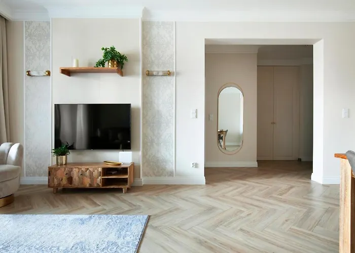 Elite Granaria The View