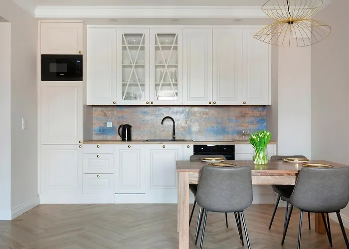 Elite Granaria The View